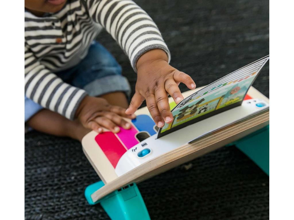 Home Furniture 30.5 x 12.7 x 22.9 cm - Gold